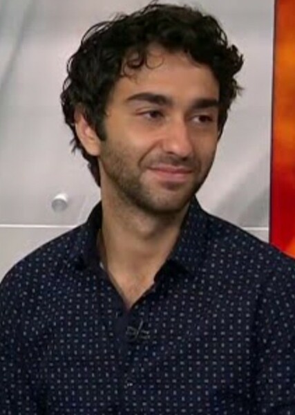 Alex Wolff photo