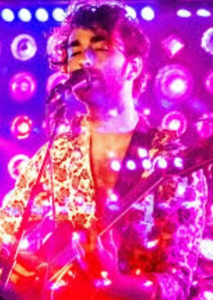 Alex Wolff photo