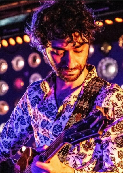 Alex Wolff photo