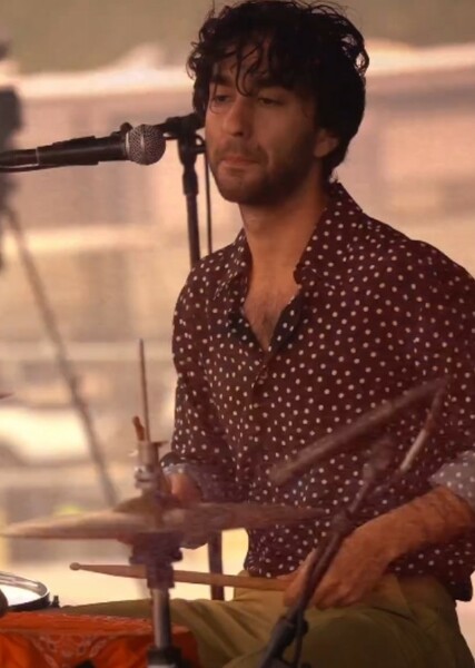 Alex Wolff photo