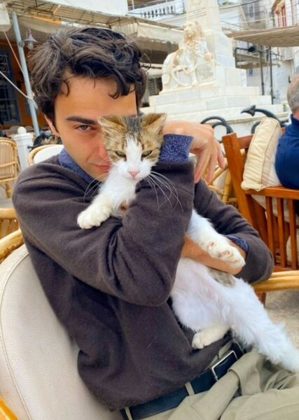 Alex Wolff photo
