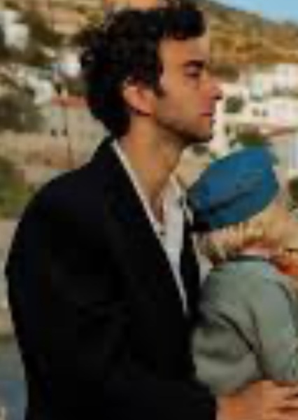 Alex Wolff photo