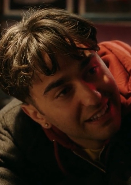 Alex Wolff photo