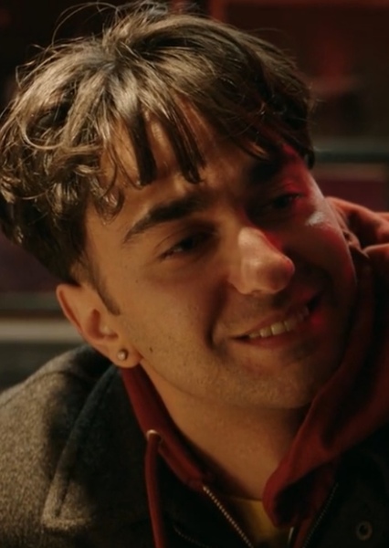 Alex Wolff photo