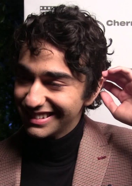 Alex Wolff photo
