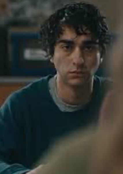 Alex Wolff photo