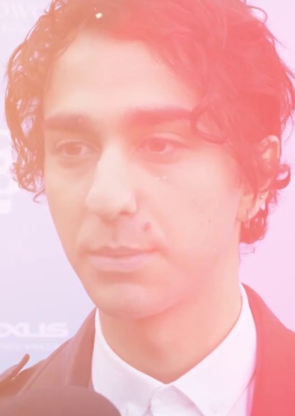Alex Wolff photo