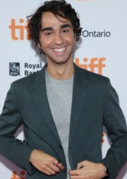 Alex Wolff photo