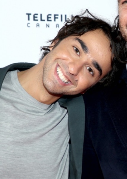 Alex Wolff photo