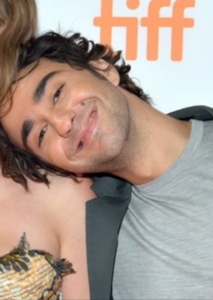 Alex Wolff photo
