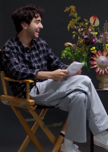 Alex Wolff photo