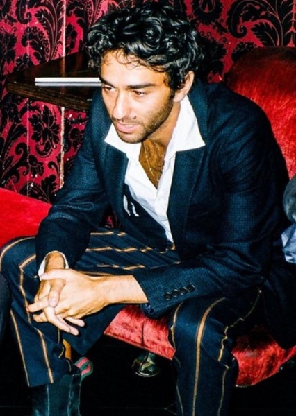 Alex Wolff photo