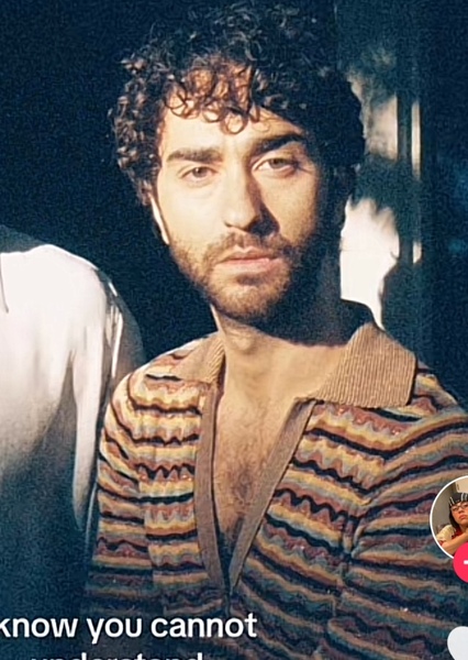 Alex Wolff photo