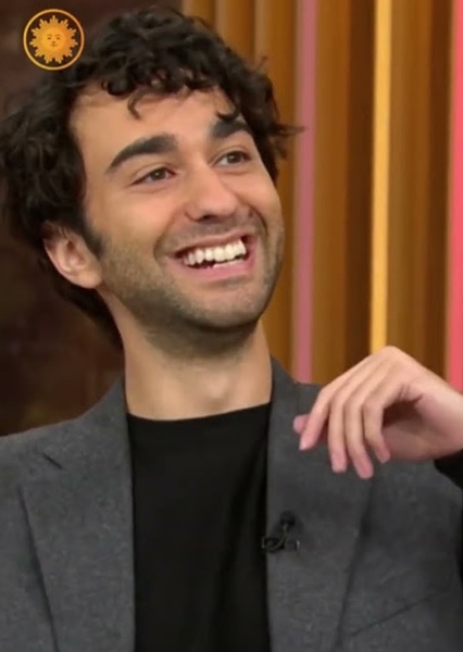 Alex Wolff photo