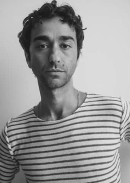 Alex Wolff photo