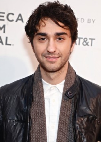 Alex Wolff photo