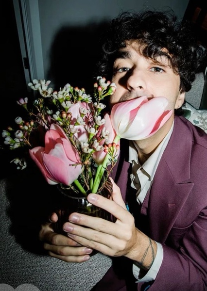 Alex Wolff photo