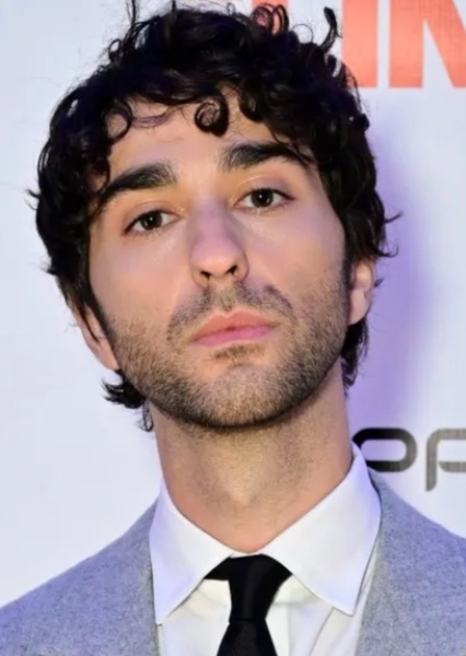 Alex Wolff photo
