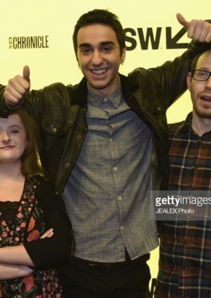 Alex Wolff photo