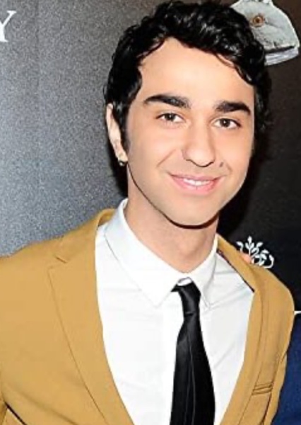 Alex Wolff photo