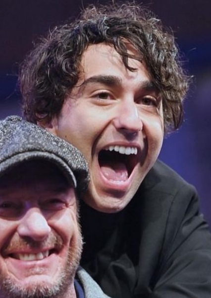 Alex Wolff photo