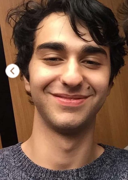 Alex Wolff photo