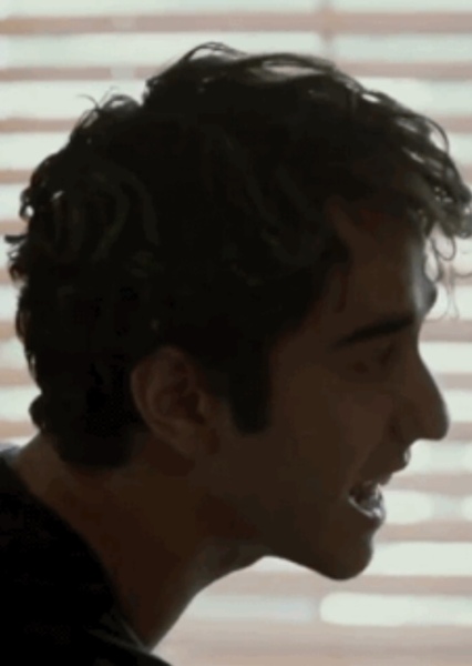 Alex Wolff photo