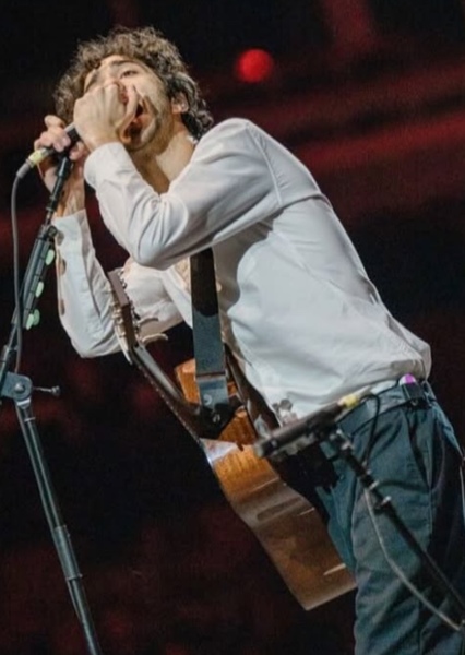 Alex Wolff photo