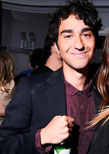 Alex Wolff photo