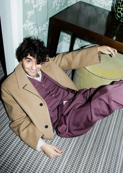 Alex Wolff photo