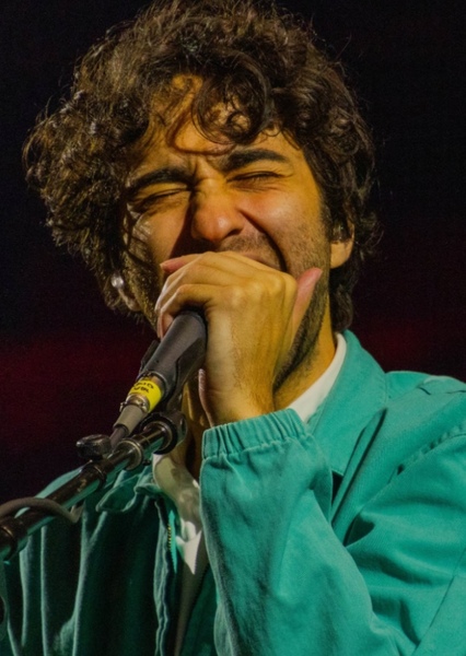 Alex Wolff photo