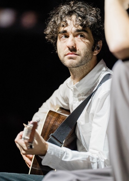Alex Wolff photo