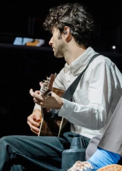 Alex Wolff photo