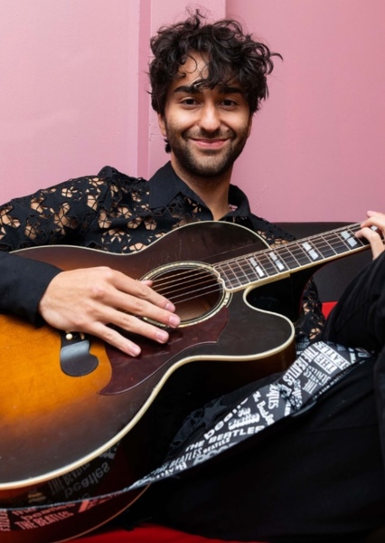 Alex Wolff photo