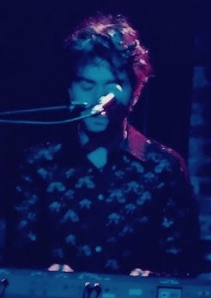 Alex Wolff photo