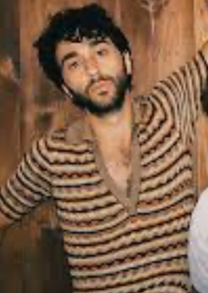 Alex Wolff photo