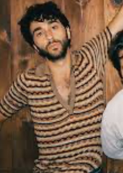 Alex Wolff photo