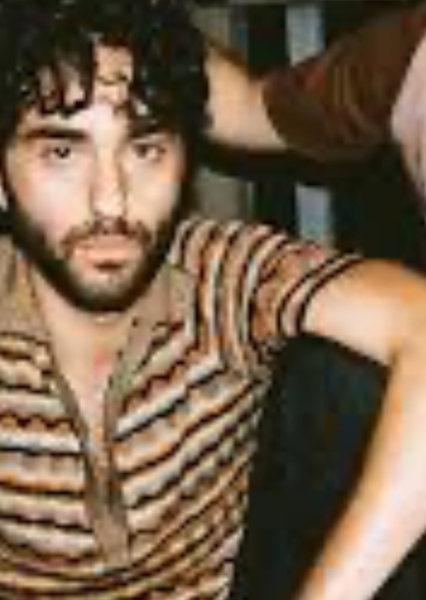 Alex Wolff photo