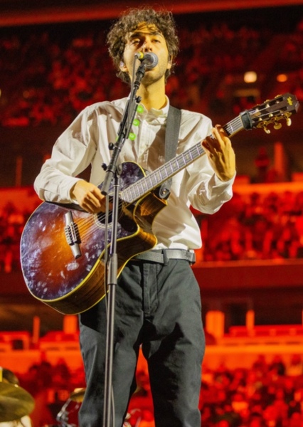 Alex Wolff photo