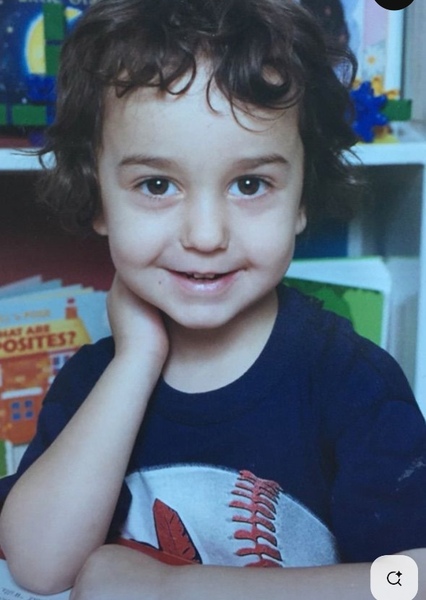 Alex Wolff photo