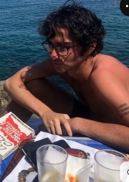 Alex Wolff photo