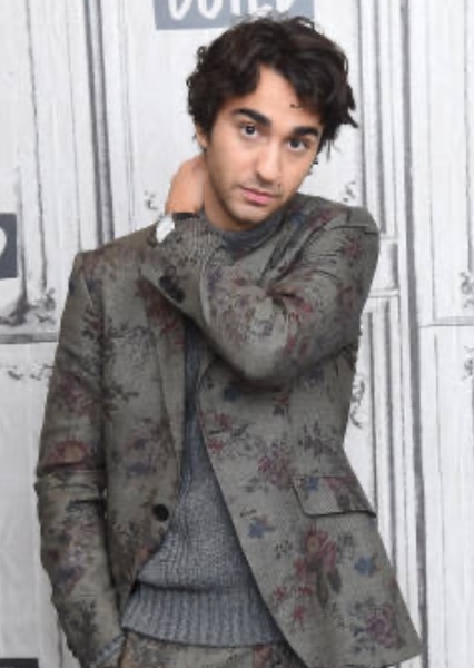 Alex Wolff photo