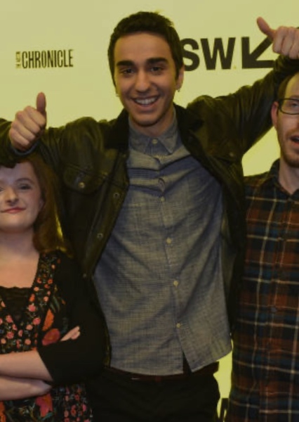 Alex Wolff photo