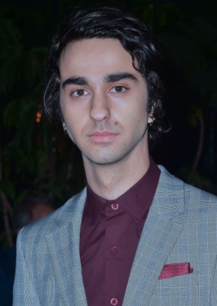 Alex Wolff photo