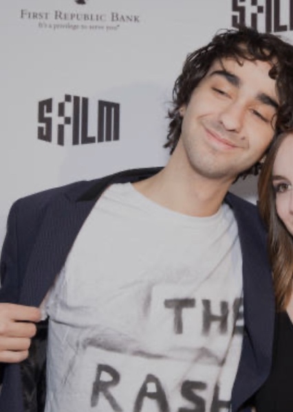 Alex Wolff photo