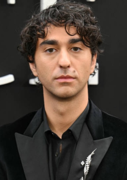 Alex Wolff photo
