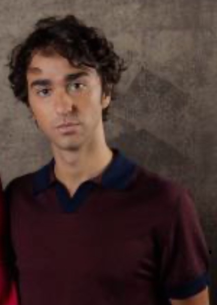 Alex Wolff photo