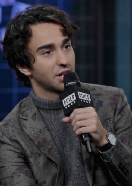 Alex Wolff photo