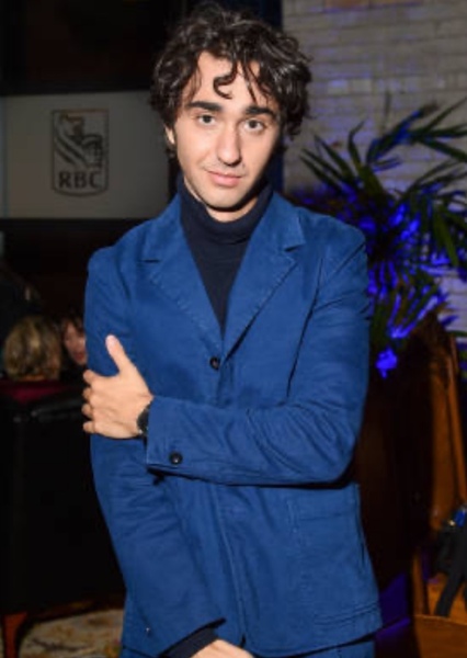 Alex Wolff photo
