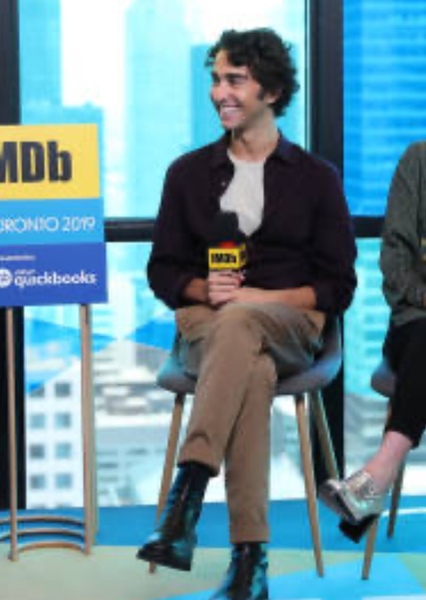 Alex Wolff photo